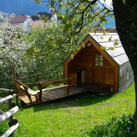 הוילה Tržič Glamping Organic Farm Slibar מראה חיצוני תמונה