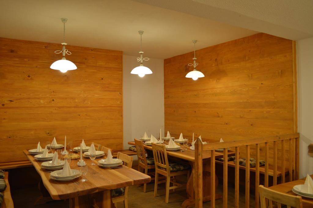 הוילה Tržič Glamping Organic Farm Slibar מראה חיצוני תמונה